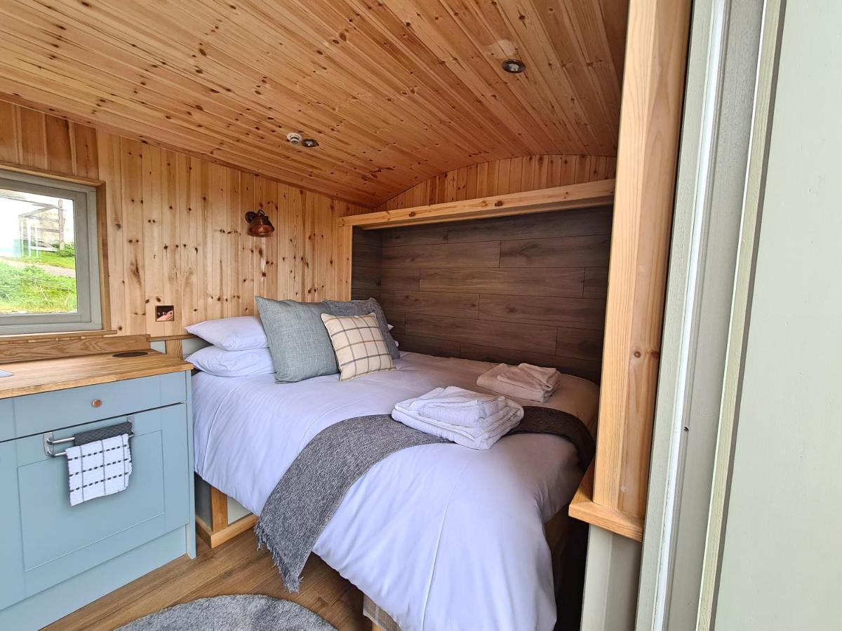 Peak District Shepherds Hut Lodge