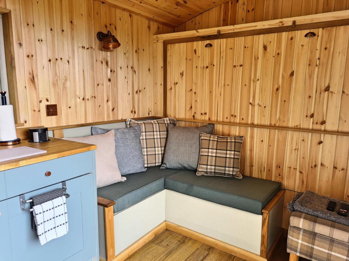 Lodge Peak District Shepherds Hut Hope
