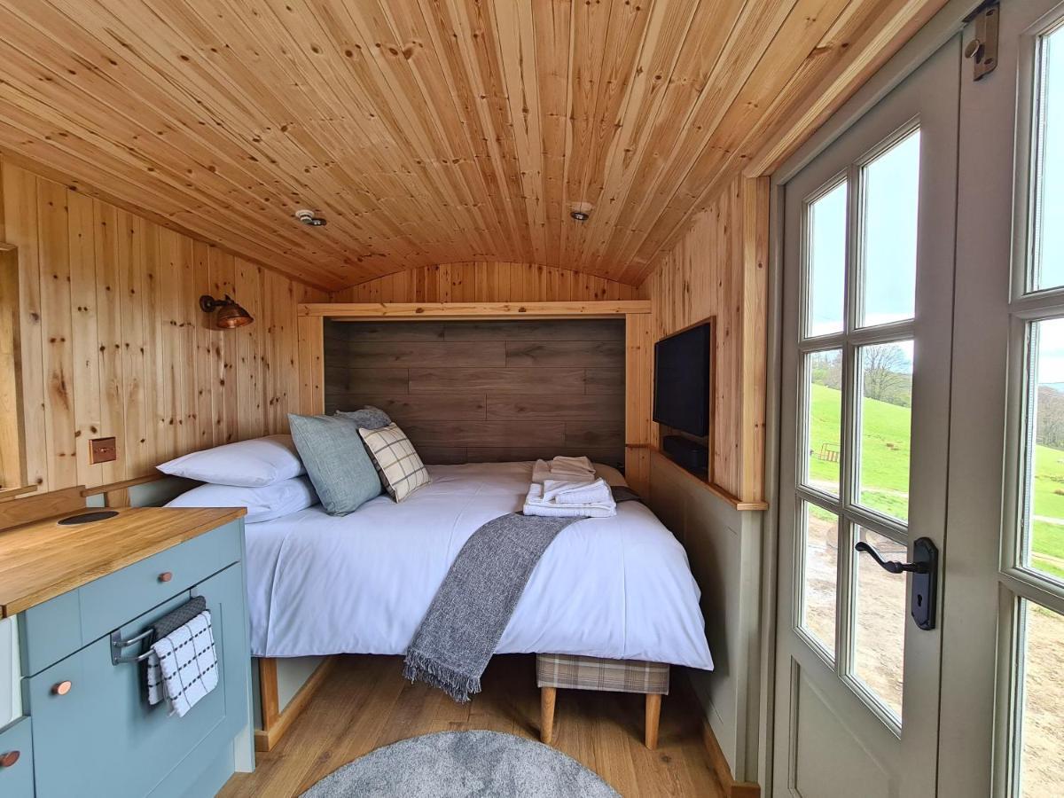 Peak District Shepherds Hut