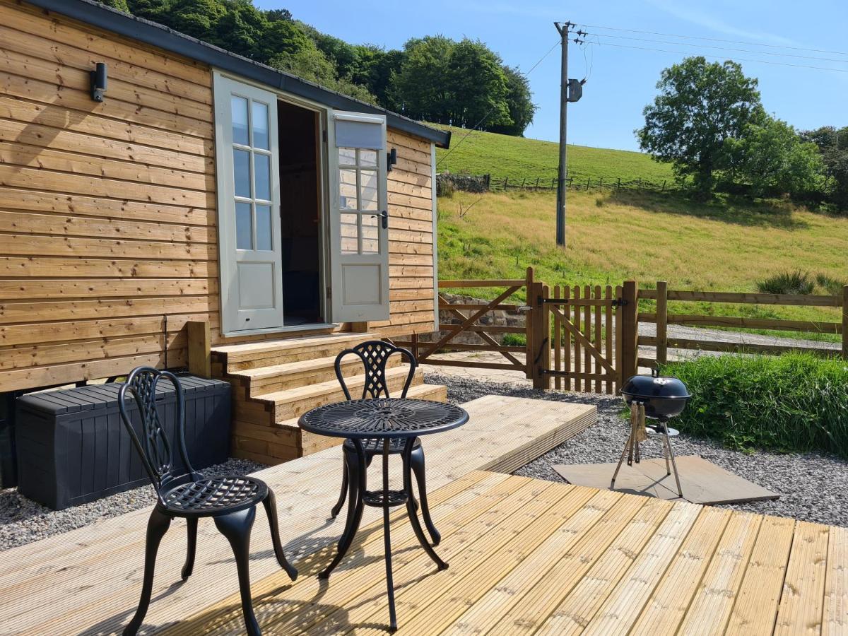 Peak District Shepherds Hut Lodge Hope